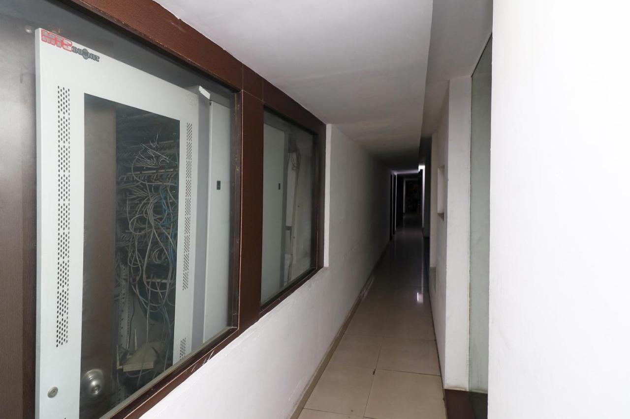 Capital O 19296 Joy Inn & Suites Bhiwadi Dış mekan fotoğraf