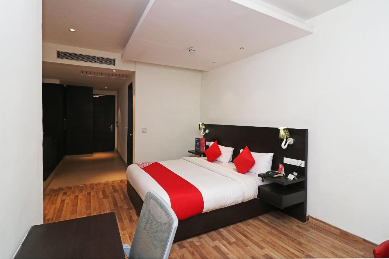 Capital O 19296 Joy Inn & Suites Bhiwadi Dış mekan fotoğraf